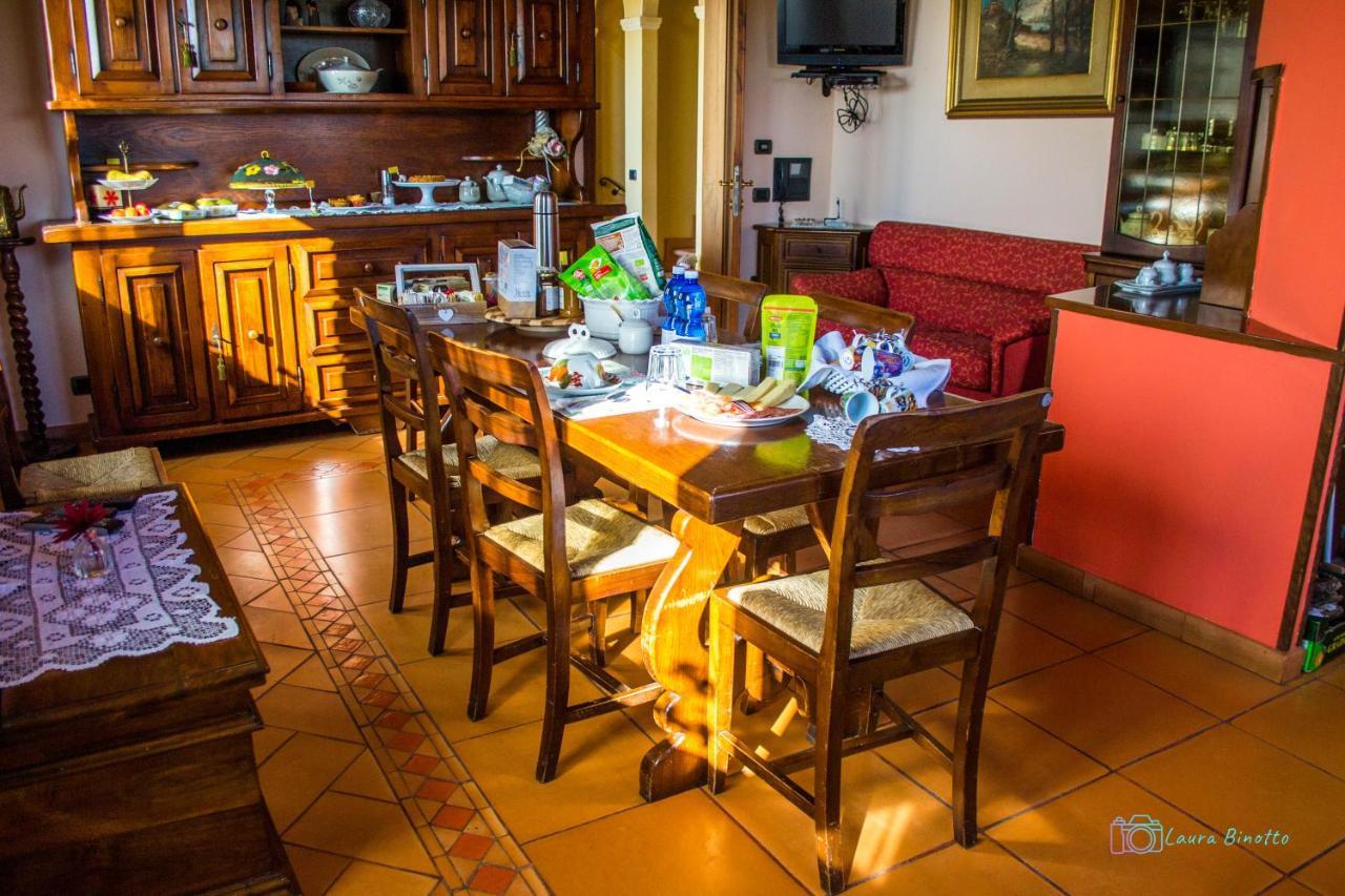 Antiche Vie B&B Serramazzoni Экстерьер фото